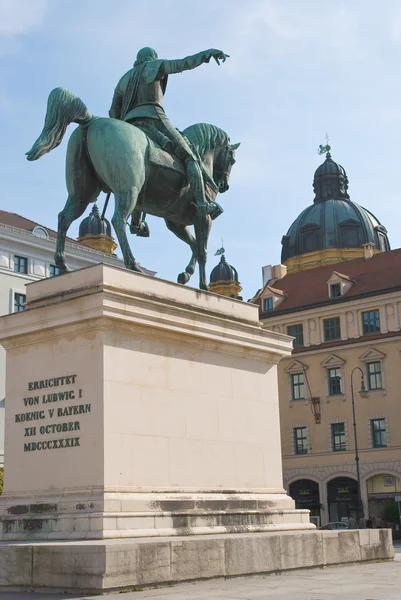 Maximilian von bayern szobor — Stock Fotó