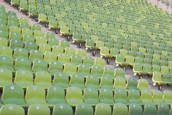 Assentos vazios do estádio — Fotografia de Stock