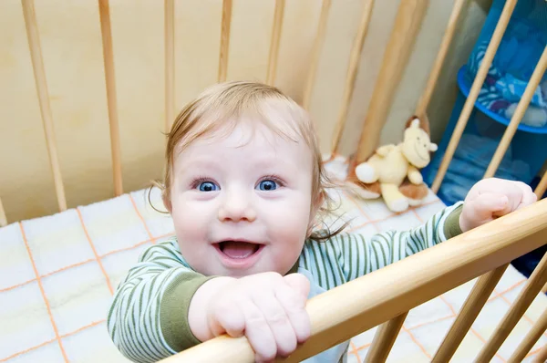 Cara graciosa de bebé niño —  Fotos de Stock