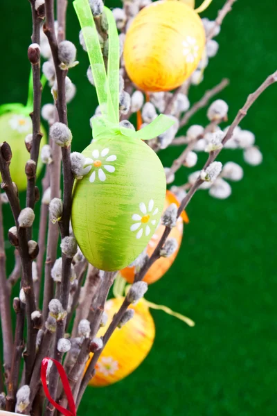 Albero di Pasqua con uova — Foto Stock