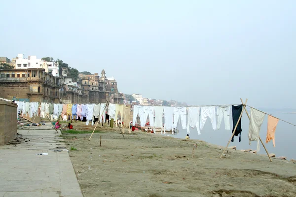 Ganj, Hindistan, varanasi. Çamaşırhane — Stok fotoğraf