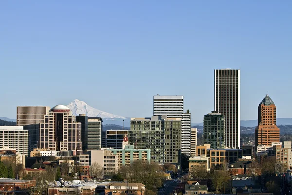 Portland oregon City skyline波特兰俄勒冈州市中心的天际线 — 图库照片