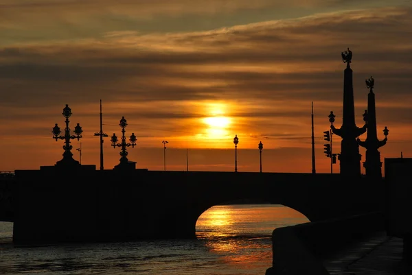 Схід сонця в Санкт-Петербурзі Ліцензійні Стокові Фото