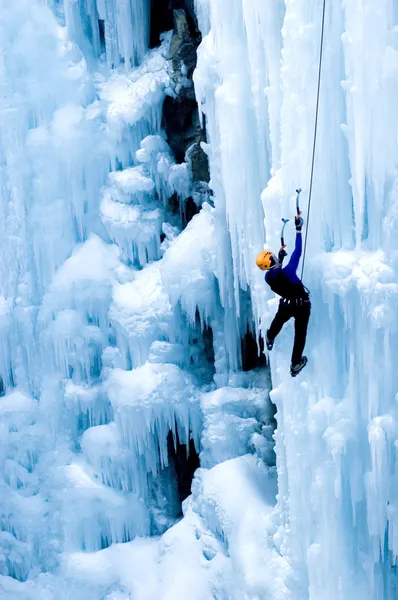 Ritratto di arrampicatore su ghiaccio Foto Stock Royalty Free