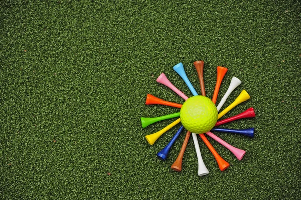 Golf tee spiral — Stock Photo, Image