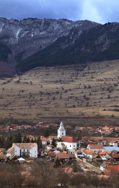 Гірського села вертикального версія — стокове фото
