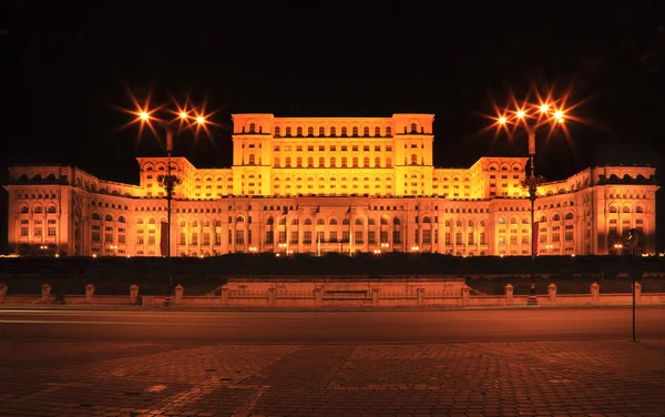 Το παλάτι του Κοινοβουλίου, Βουκουρέστι — 图库照片