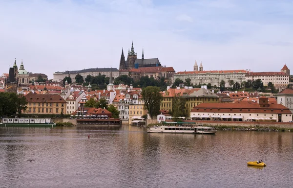 Die Prager Burg — Stockfoto