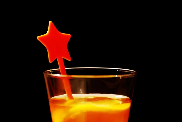 Um copo de suco de laranja — Fotografia de Stock