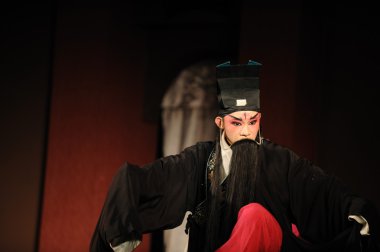 uzun siyah sakallı Çin opera adam