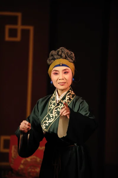 Chine opéra vieille femme — Photo