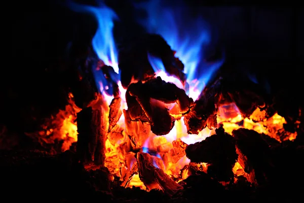 Feuer der roten und blauen Flamme — Stockfoto