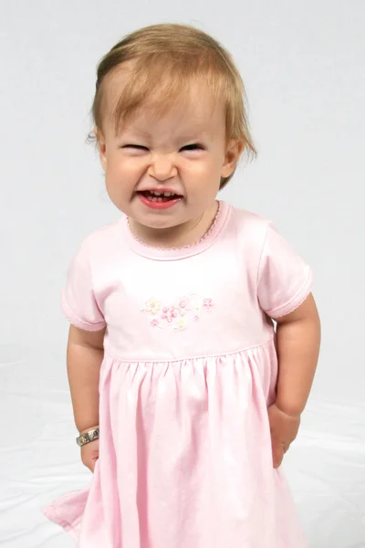 Meisje van de baby in jurk — Stockfoto