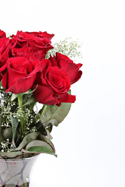 Vase των κόκκινα τριαντάφυλλα για την ημέρα του Αγίου Βαλεντίνου — Φωτογραφία Αρχείου