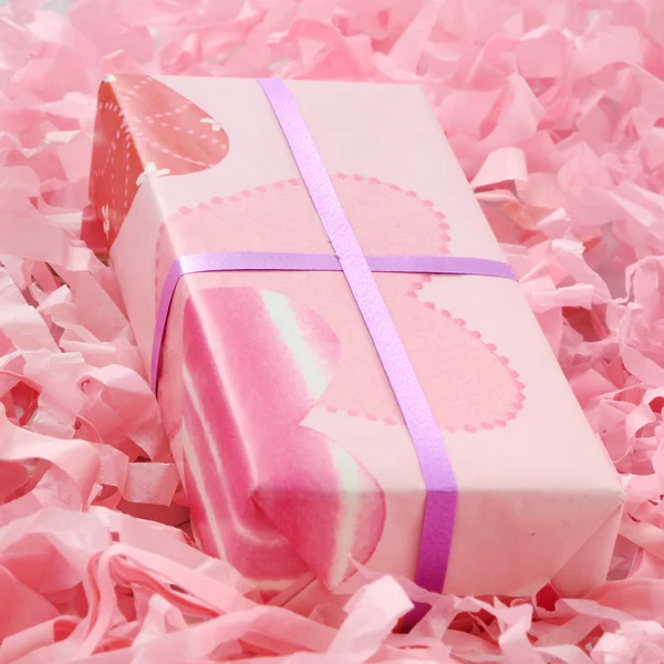 小粉红礼品盒 — 图库照片