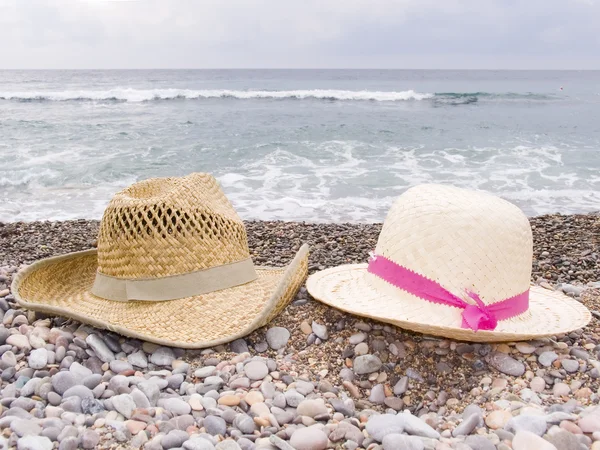 两个夏天帽子 — 图库照片