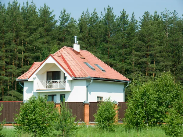 Nieuwe cottage — Stockfoto