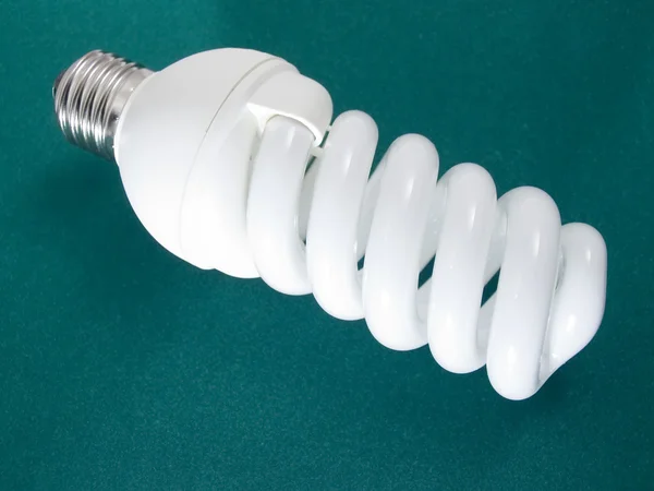 Uma lâmpada eficiente em termos energéticos — Fotografia de Stock