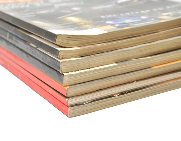 Uma grande pilha de revistas empilhadas alto — Fotografia de Stock