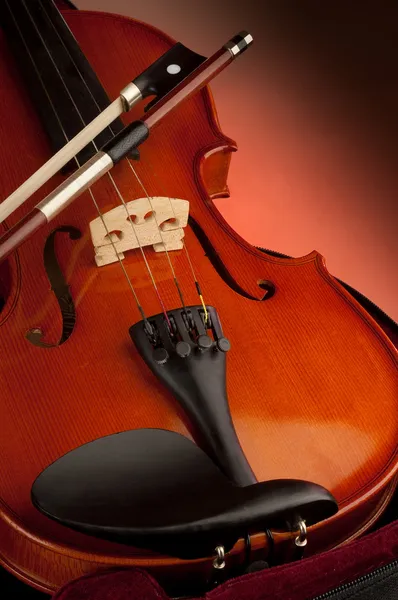 Violin with bow — Stock Photo, Image