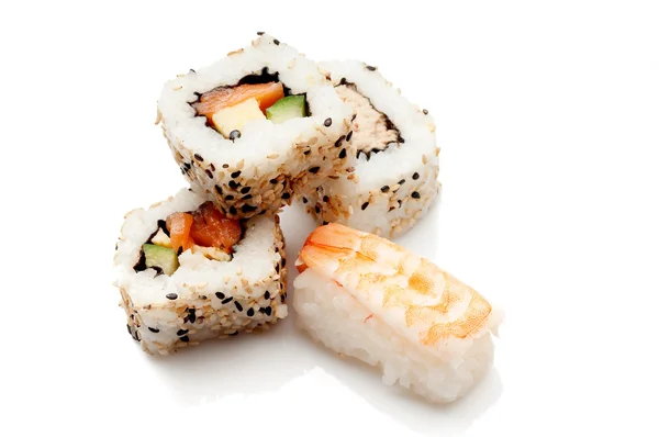 Sushi auf weißem Hintergrund — Stockfoto