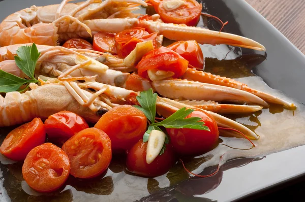 Dish with scampi — Stock Photo, Image
