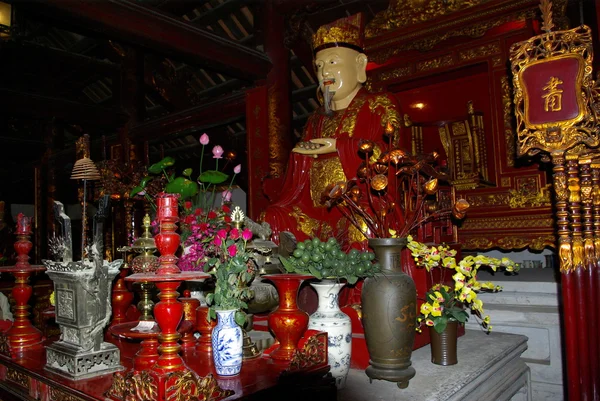 Temple vietnamien intérieur — Photo