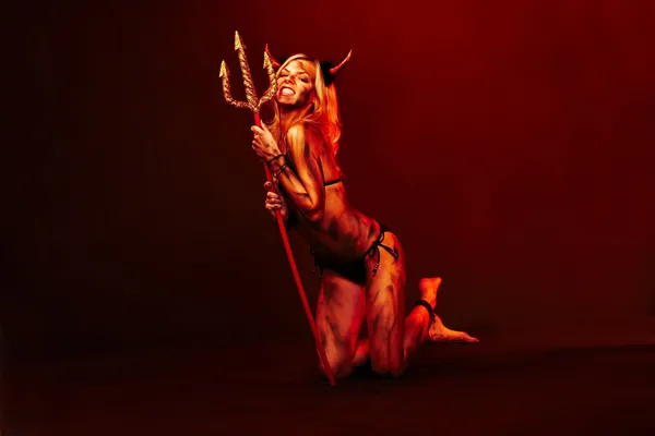 Piękna diabeł z trident - halloween Obraz Stockowy