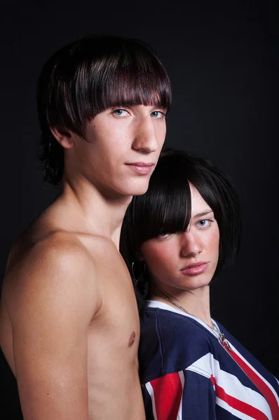 Cute young couple with fashion haircut — Stock Photo, Image