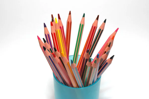 Crayones en taza — Foto de Stock
