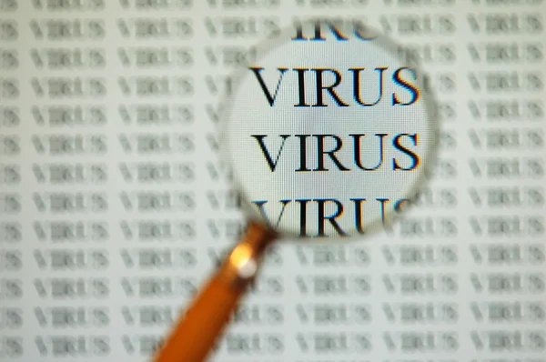 Вірус в комп'ютер — стокове фото