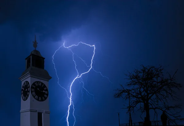 Lightning in stormy night — Stock Photo, Image