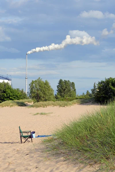 Verschmutzung gegen die Natur — Stockfoto