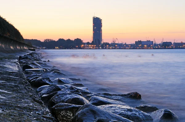 Кам'янисті морського узбережжя Ліцензійні Стокові Фото