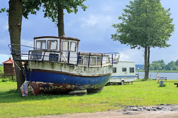 Stary sztuka łódź — Zdjęcie stockowe