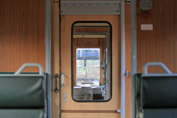 火车的内部 — 图库照片