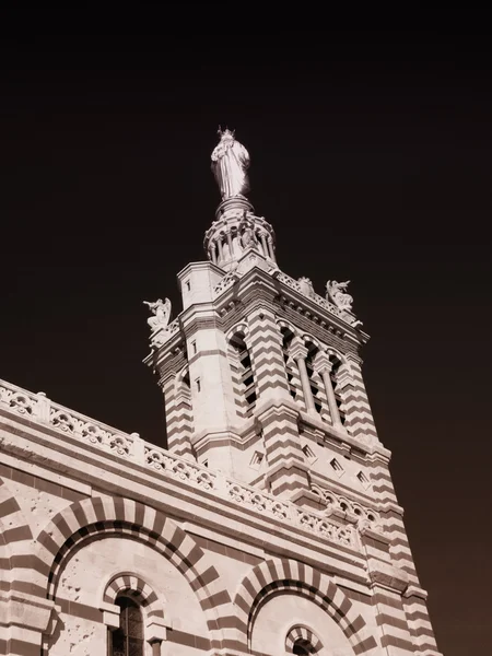 Собор Парижской Богоматери в Марселе — стоковое фото