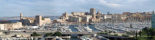 Widok portu starego wejścia do Marsylii — Zdjęcie stockowe