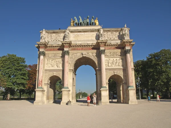 巴黎-卡鲁塞尔 triump 拱 — 图库照片