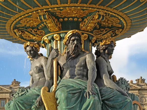 París - La fuente en la Plaza del Concorde — Foto de Stock