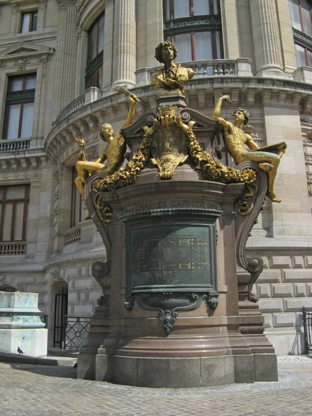 Parigi - statue d'oro — Foto Stock