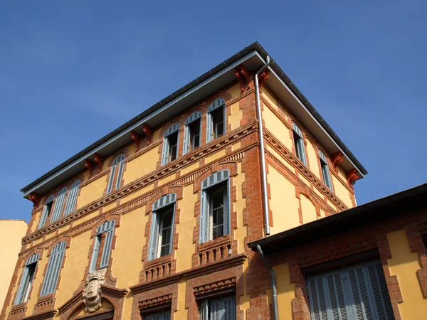 Старовинні будівлі Прованс — стокове фото