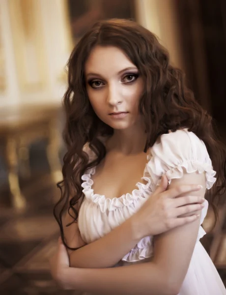 Young beautiful lady — Stock Photo, Image