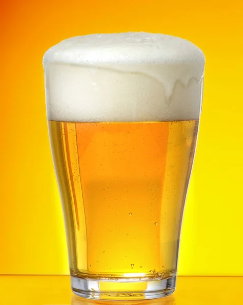 Glass of beer closeup — Stock Photo, Image