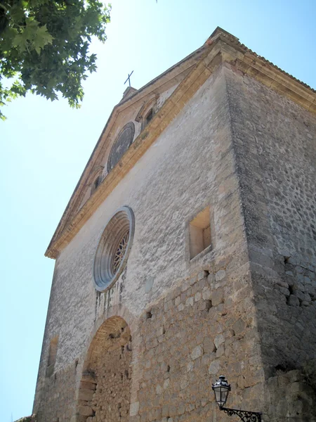 Alte steinerne Kirche in Spanien — Stockfoto