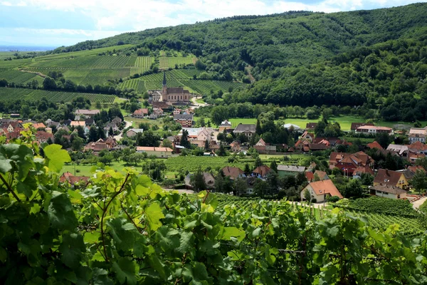 Wieś w Alzacji, Francja — Zdjęcie stockowe
