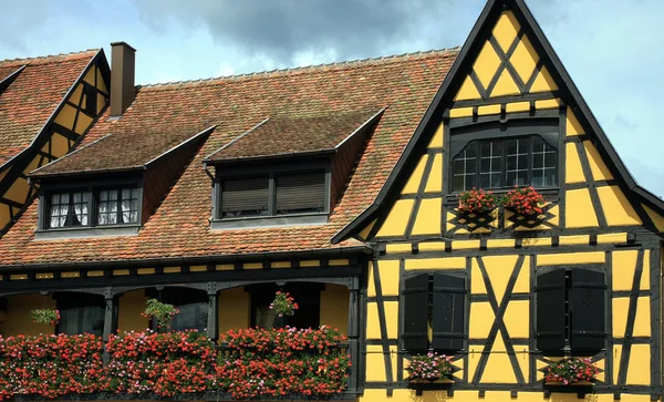 Detal dom pół timberet we Francji. — Zdjęcie stockowe