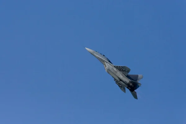 MiG στον αέρα — Φωτογραφία Αρχείου