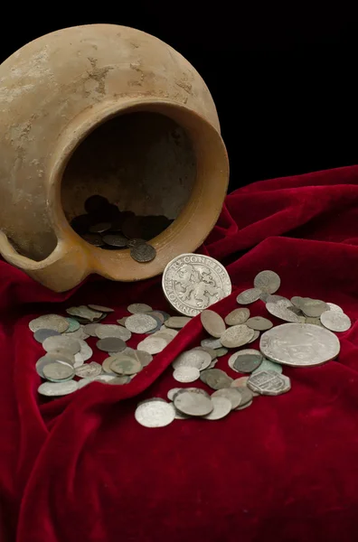 Antiguo tesoro de monedas — Foto de Stock