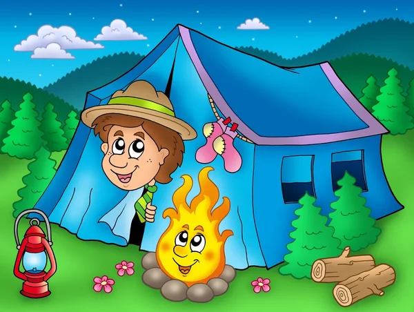 在帐篷里的卡通童子军男孩 — 图库照片